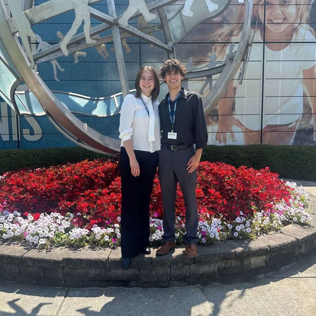 Two Key Club students at a Kiwanis International event
